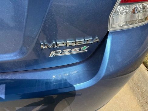 Used 2014 Subaru Impreza 2.0i AWD/4WD image 5