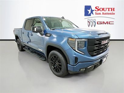 New 2026 GMC Sierra 1500 Elevation w/ Elevation Premium Package