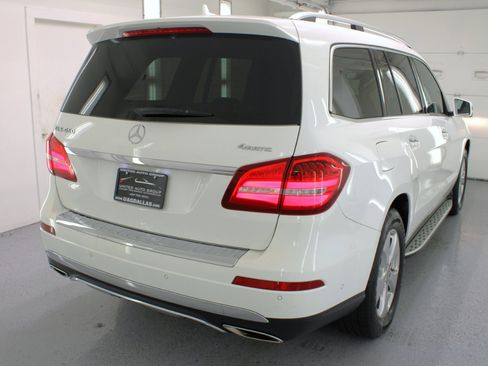 Used 2018 Mercedes-Benz GLS 450 4MATIC image 9