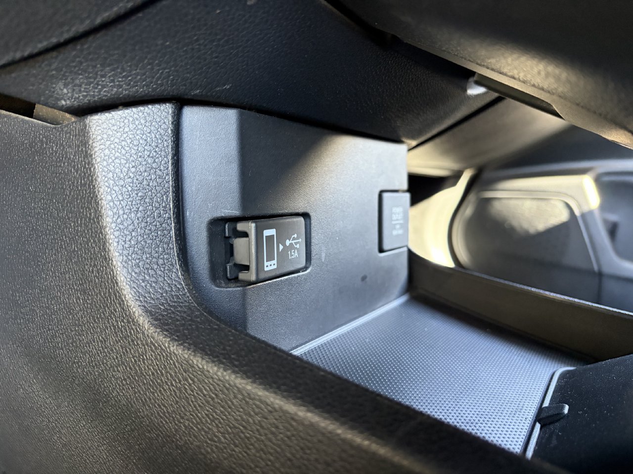 Used 2021 Honda Civic EX image 39