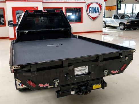 Used 2024 RAM 3500 Tradesman w/ Chrome Appearance Group AWD/4WD image 8
