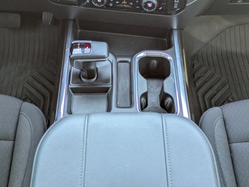 Used 2024 Chevrolet Silverado 1500 LT Trail Boss w/ Convenience Package II image 6