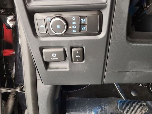 Used 2022 Ford F150 Lariat image 22