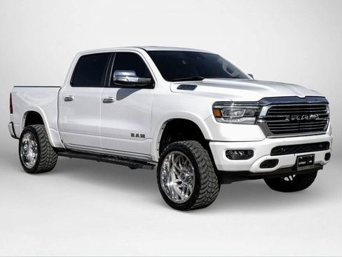 Used 2022 RAM 1500 Laramie image 4