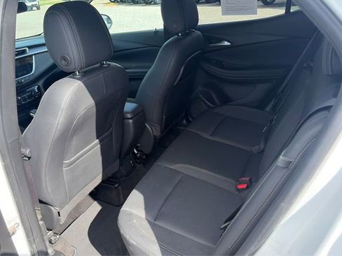 Used 2021 Buick Encore GX Select w/ Experience Buick Package AWD/4WD image 10