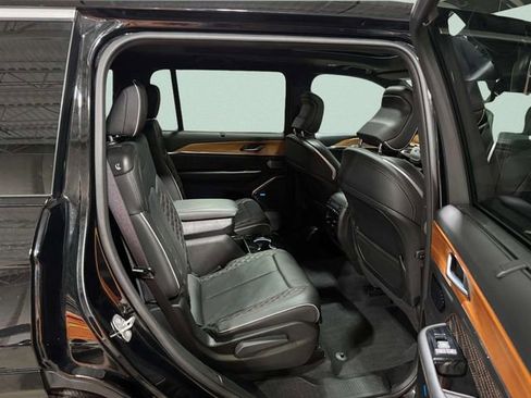 Used 2022 Jeep Grand Cherokee L Summit AWD/4WD image 31