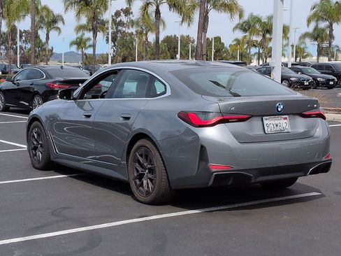 Used 2023 BMW i4 eDrive40 w/ Premium Package image 8