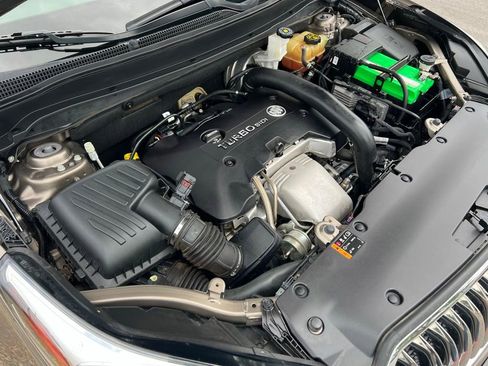 Used 2018 Buick Envision Premium AWD/4WD image 44