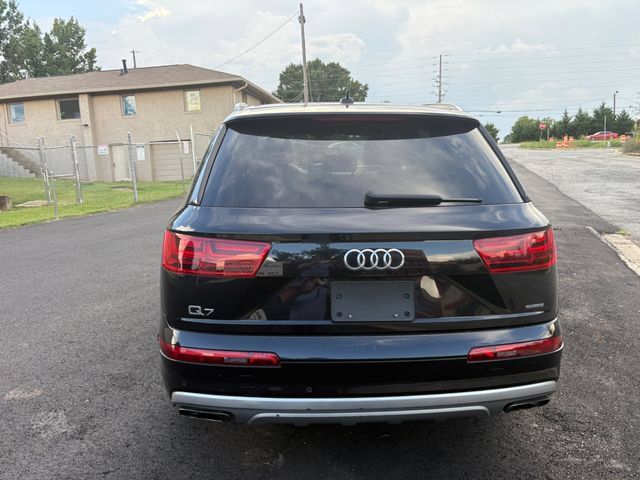 Used 2017 Audi Q7 2.0T Premium Plus w/ Premium Plus Package AWD/4WD image 6