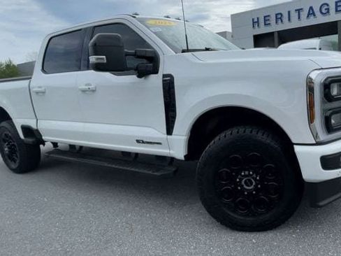 Certified 2025 Ford F250 Lariat w/ Lariat Ultimate Package AWD/4WD image 8