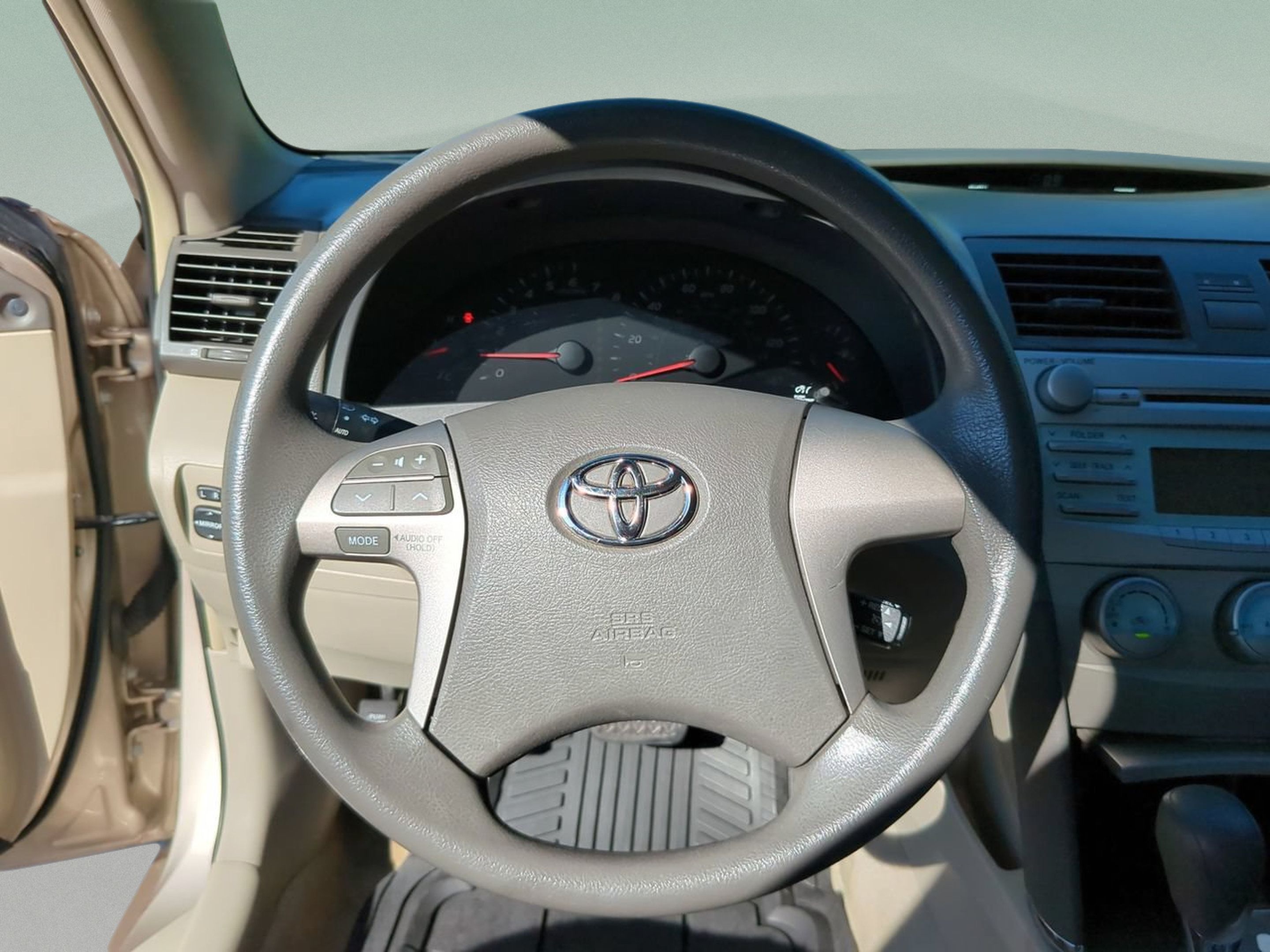 Used 2007 Toyota Camry LE FWD image 11