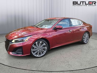 Used 2023 Nissan Altima 2.5 SL