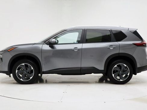 Used 2024 Nissan Rogue SV w/ SV Premium Package AWD/4WD image 6