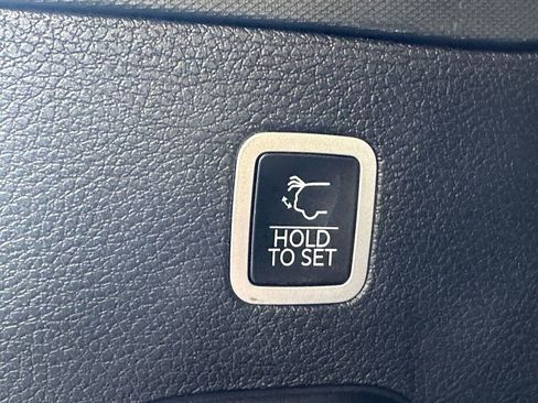 Used 2024 Jeep Grand Wagoneer Series II w/ Quick Order Packagew 28T image 11