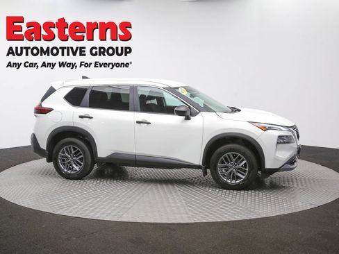 Used 2023 Nissan Rogue S AWD/4WD image 46