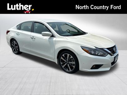Used 2017 Nissan Altima 2.5 SR