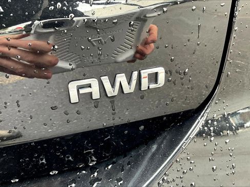 Used 2022 Chevrolet Equinox LS w/ LS Convenience Package image 15