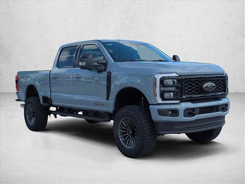 New 2026 Ford F250 Lariat w/ Black Appearance Package AWD/4WD image 7