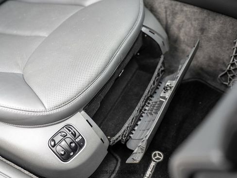 Used 2004 Mercedes-Benz SL 500 image 52