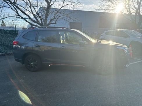 Used 2023 Subaru Forester Sport image 4