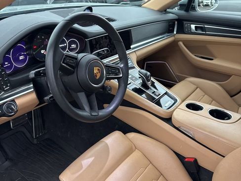 Used 2022 Porsche Panamera 4 Platinum Edition image 11
