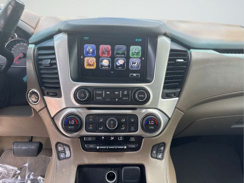 Used 2017 GMC Yukon SLT AWD/4WD image 20