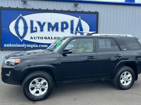 Used 2018 Toyota 4Runner SR5 Premium AWD/4WD image 1