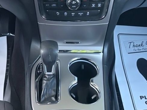 Used 2018 Jeep Grand Cherokee Laredo AWD/4WD image 17