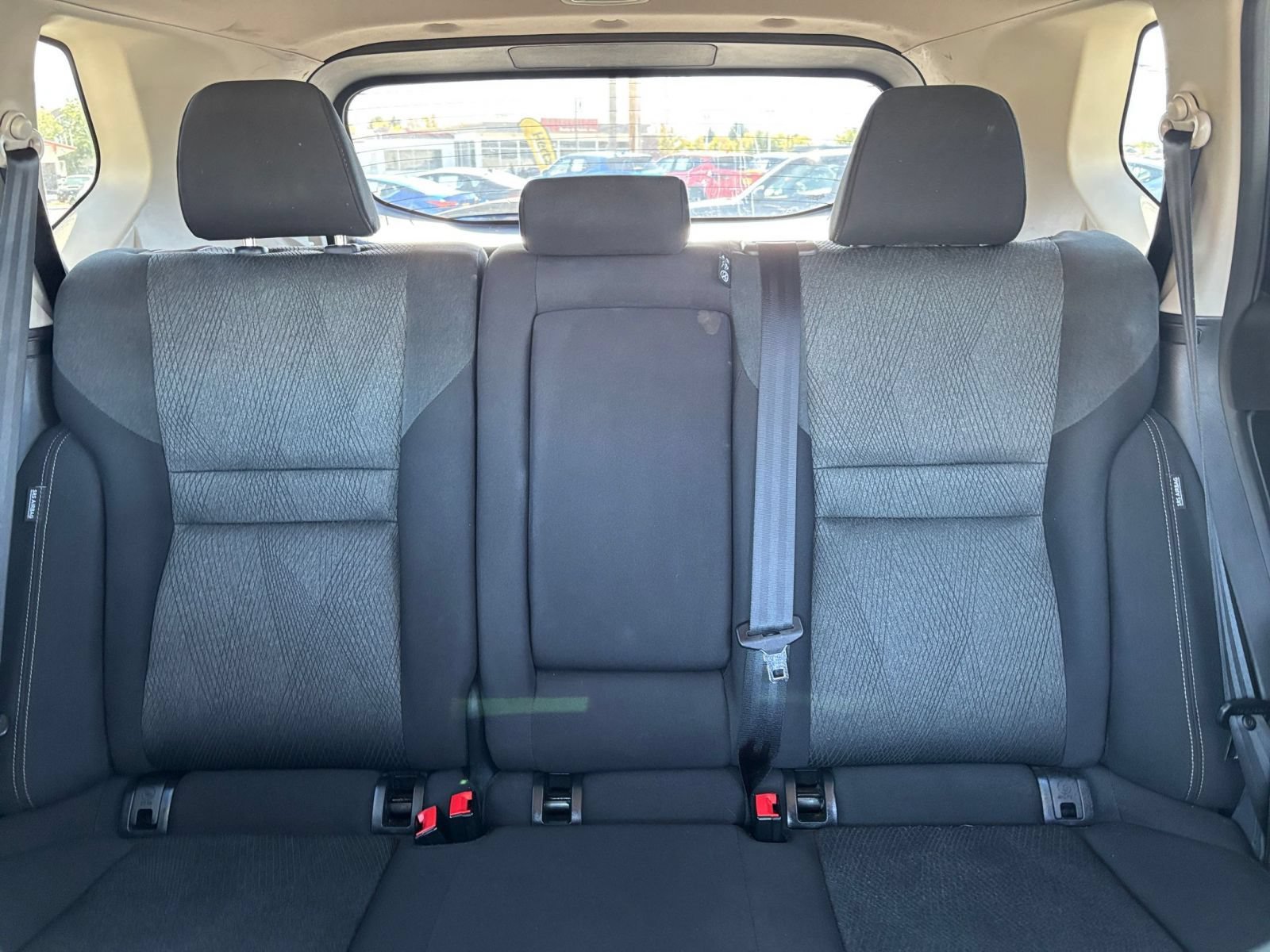 Used 2025 Nissan Rogue SV AWD/4WD image 39