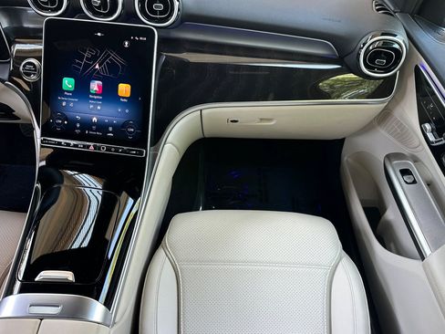 Certified 2025 Mercedes-Benz GLC 350e 4MATIC image 34