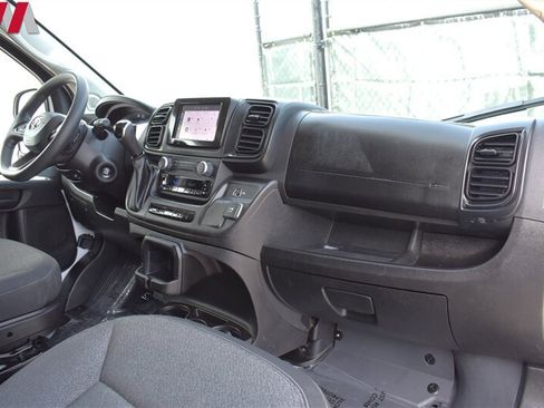Used 2025 RAM ProMaster 2500 w/ U-Haul Equipment Group FWD image 11