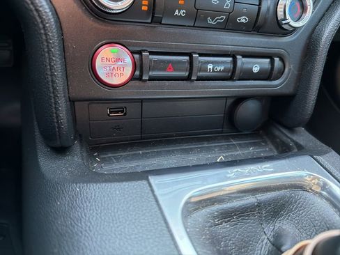Used 2018 Ford Mustang GT RWD image 20
