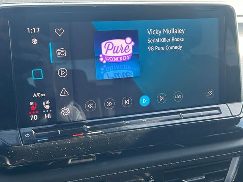 Used 2025 Volkswagen Atlas Cross Sport SE image 21