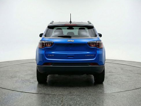 Used 2025 Jeep Compass Limited AWD/4WD image 7