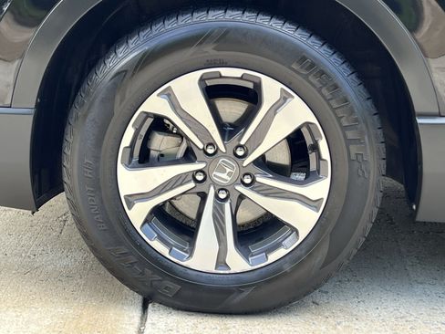 Used 2021 Honda CR-V LX image 17