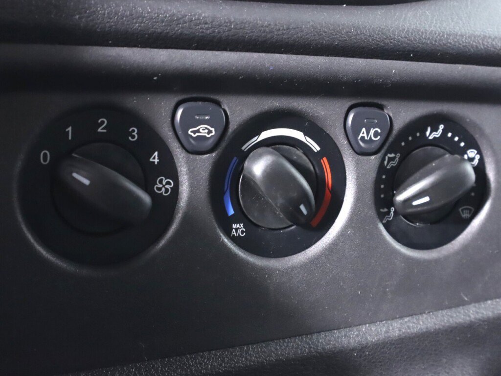 Used 2019 Ford Transit 250 148 High Roof Extended RWD image 19