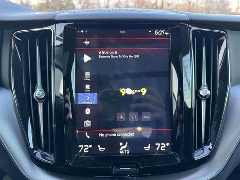 Used 2020 Volvo XC60 T5 Momentum w/ Protection Package Premier image 27