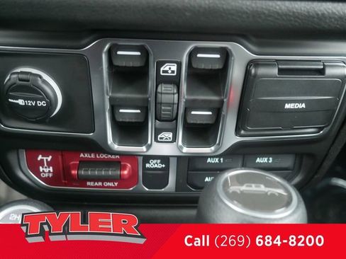 New 2026 Jeep Gladiator Sport AWD/4WD image 35