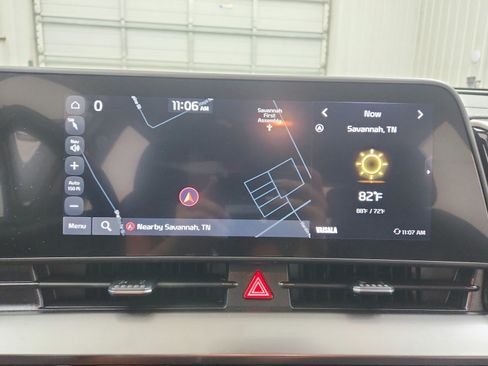 Used 2025 Kia Sportage EX FWD image 27