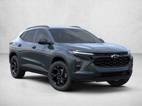 New 2026 Chevrolet Trax LT FWD image 7