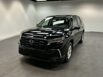 Used 2023 Honda Pilot LX