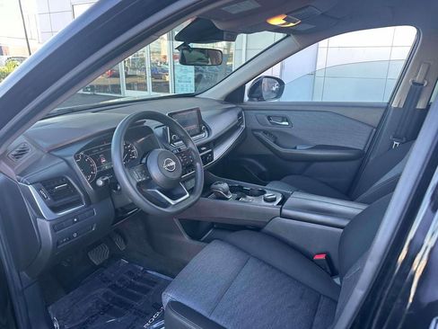 Certified 2023 Nissan Rogue SV image 15