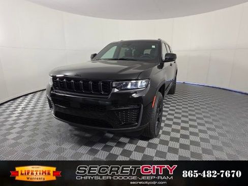New 2026 Jeep Grand Cherokee L 4WD image 3