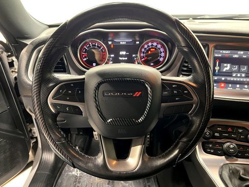 Used 2019 Dodge Challenger R/T Scat Pack w/ Plus Package RWD image 22