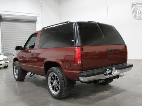 Used 1998 Chevrolet Tahoe 4WD 2-Door w/ Preferred Equipment Group 2 image 18