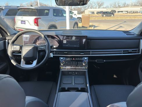 New 2025 Hyundai Santa Fe SEL image 11