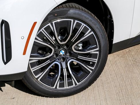 Used 2026 BMW X3 xDrive30 w/ Convenience Package image 9