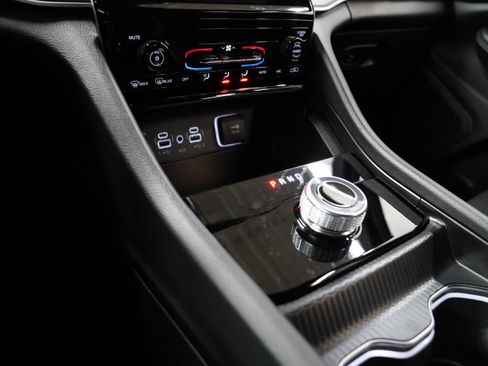 New 2026 Jeep Grand Cherokee L Laredo image 29