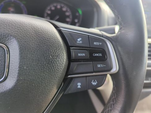 Used 2020 Honda Accord Touring image 13