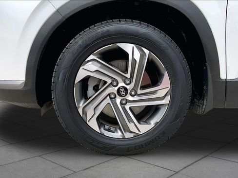 Used 2021 Hyundai Santa Fe SE FWD image 10